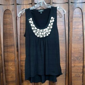 A. Byer ladies size M tank